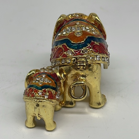 Elephant & Baby Jeweled Trinket Box - Picture 3 of 6